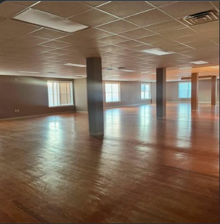 Large open floor at Big Cove Rental